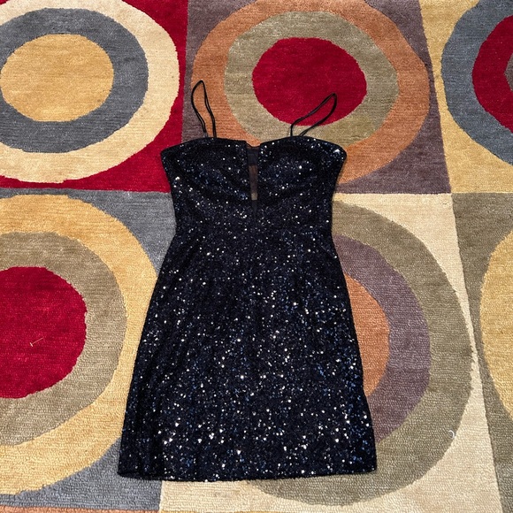 Hailey Logan Dresses & Skirts - Hailey Logan by Adrianna Papell Black Sequin Mesh Front Open Back Mini Dress S